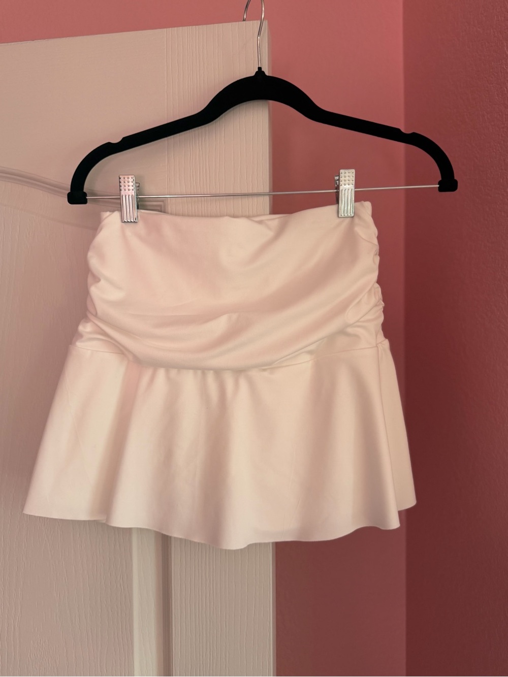White tennis skirt